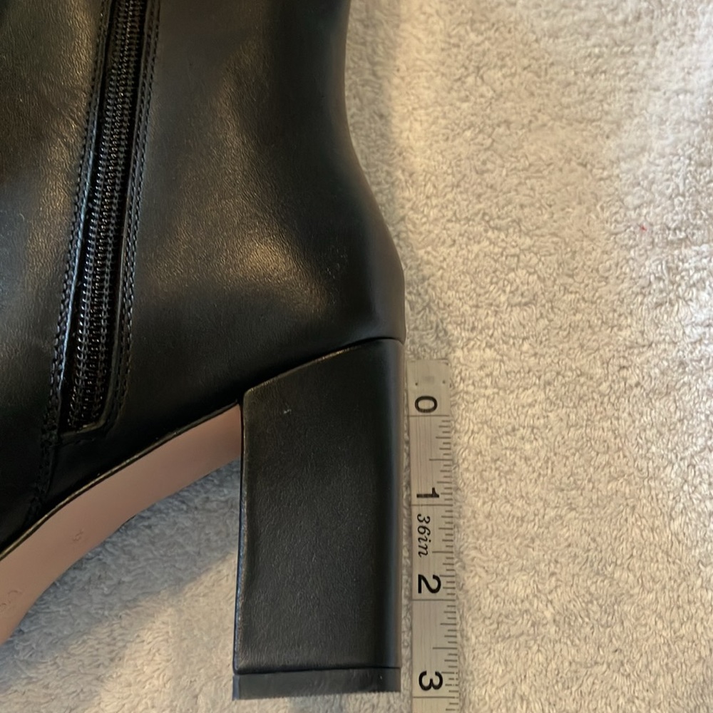 J Crew almond toe leather ankle boots - Picture 6 of 6
